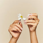 Mani Muse All Damn Daisy on hand model